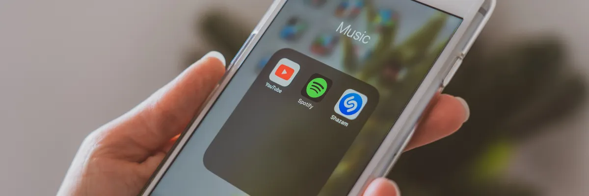 Spotify will slap 'AI Persona' tags on fake artists and kill their algorithmic reach — Inblix summary